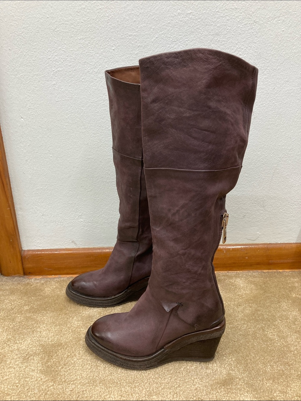 A.S.98 Eggplant Color Templeton Wedge Boot NWOB Size 7